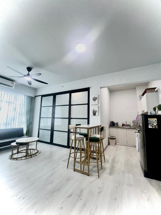 Botiza Suites At Jesselton Quay Kota Kinabalu Exteriér fotografie